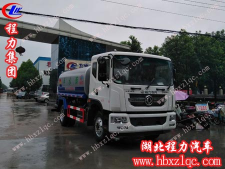 程力集團(tuán)東風(fēng)D9灑水車