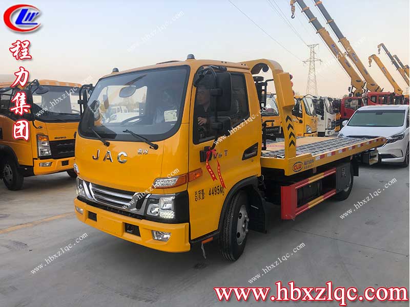 河南客戶舉家來買清障車，貨比三家最終認(rèn)定湖北程力集團(tuán)