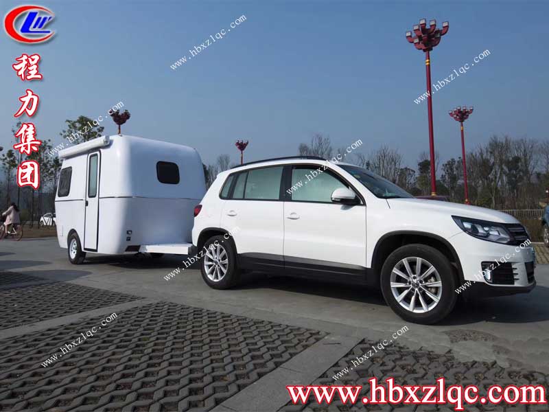 湖北程力集團(tuán)首推小型拖掛式房車，歡迎廣大客戶前來考察