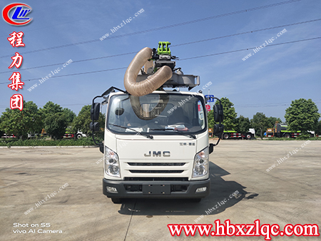程力牌綠化綜合養(yǎng)護(hù)車實(shí)現(xiàn)一車多用，操作簡便快捷，等你來選購